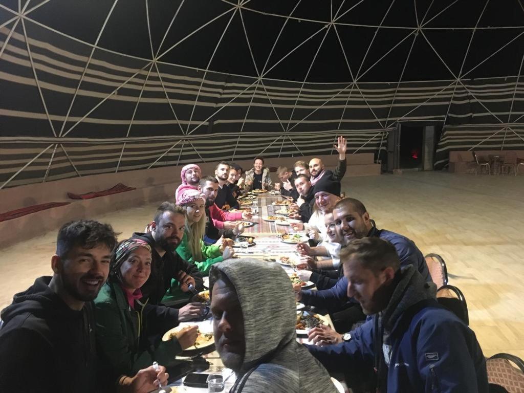 Oryx Camp 호텔 와디럼 외부 사진